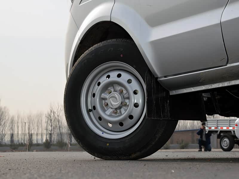 【图解图片_平凉金豹东风小康C32图片】-汽车