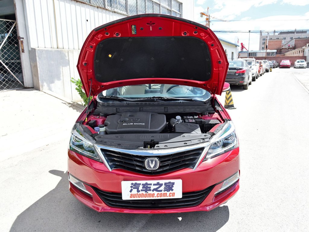 长安汽车 悦翔v7 2015款 1.6l 自动乐享型 国iv