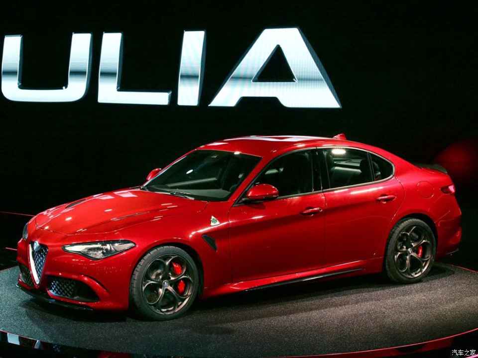 阿尔法罗密欧 giulia 2015款 性能版