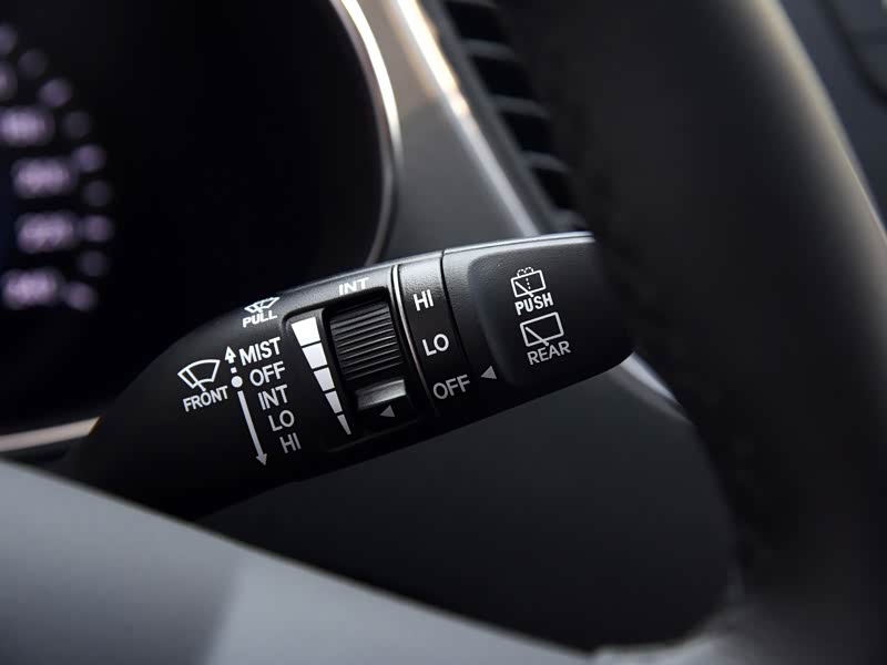 北京现代 全新胜达 2015款 2.0t 自动两驱舒适型 5座图片
