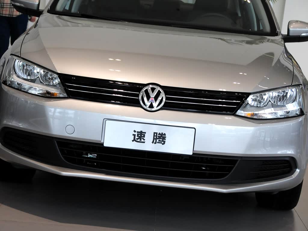大众速腾1.4t报价,2011年大众速腾1.4t 一汽-大众 速腾 2014款 1.4tsi 自动时尚型