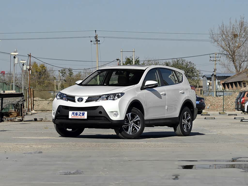 一汽丰田 rav4荣放 2015款 2.0l cvt两驱风尚版