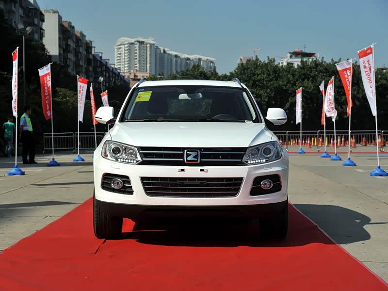 众泰汽车 众泰t600 2014款 2.0t 自动尊贵型