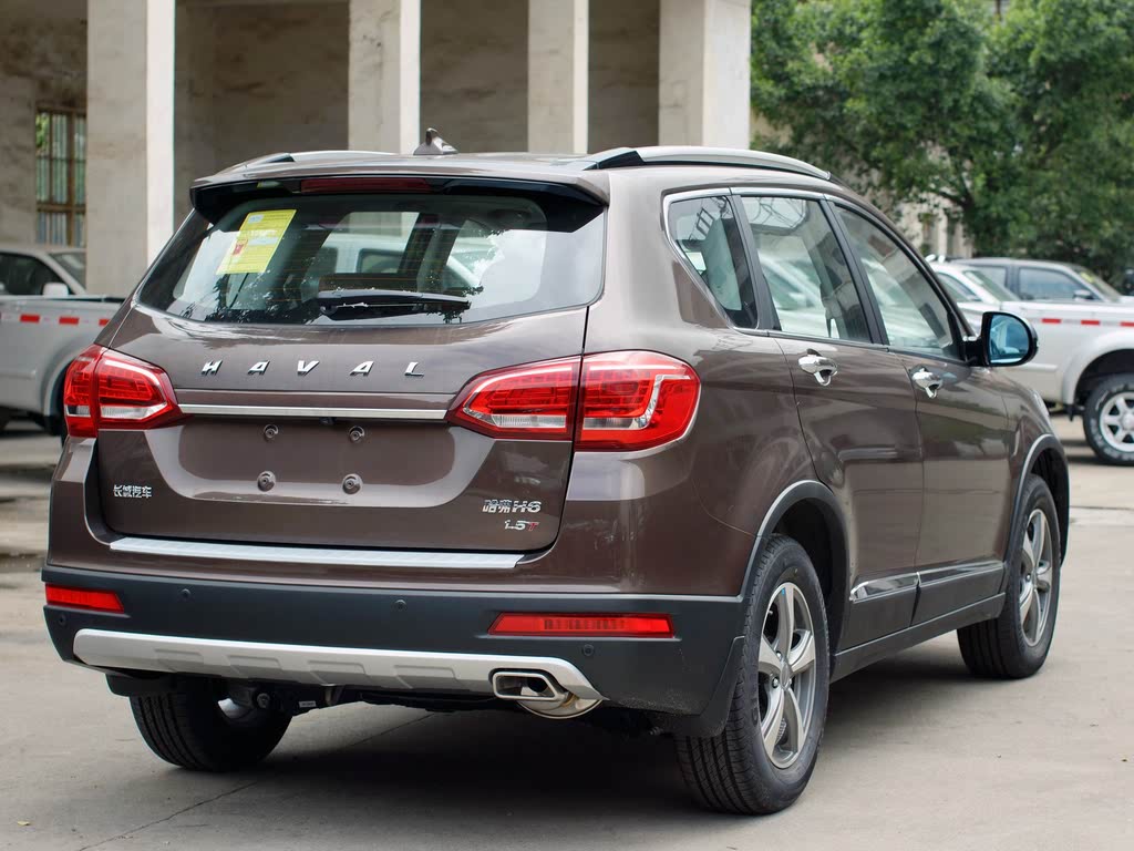长城汽车 哈弗h6 2014款 运动版 1.5t 手动两驱精英型