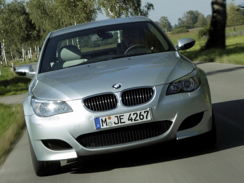  "Exploring the Benefits of BMW Loaner Lease: A Smart Choice for Luxury Car Enthusiasts"