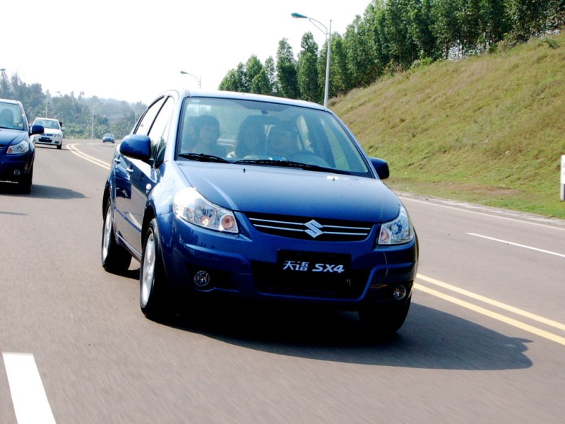 长安铃木 天语 sx4 2006款 三厢 1.6l 手动精英型