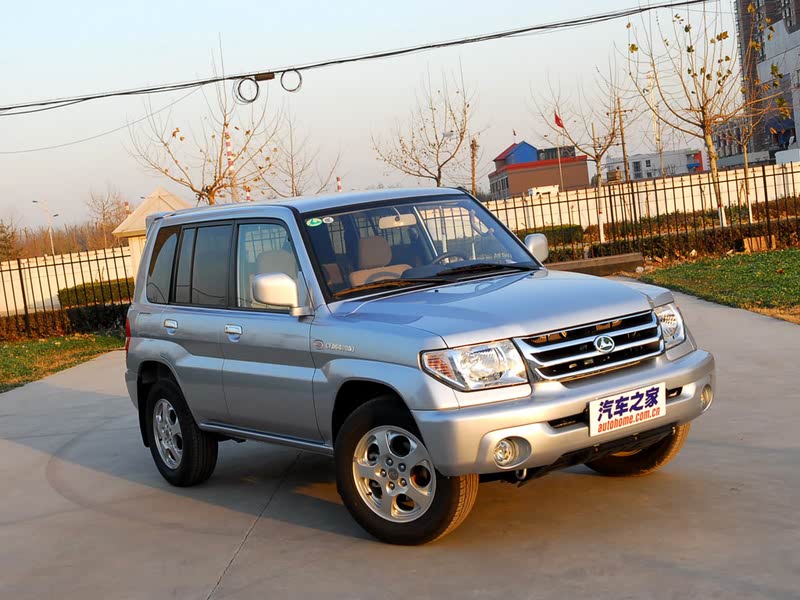 猎豹汽车 飞腾 2009款 2.0l 四驱标准型
