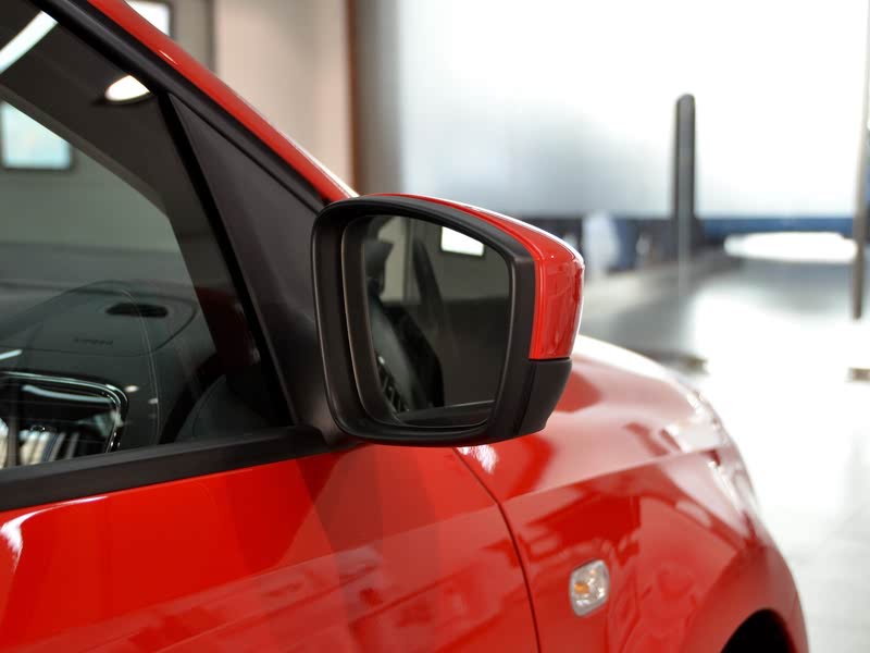 800x0_q87_autohomecar__y_201011251548096383655.jpg