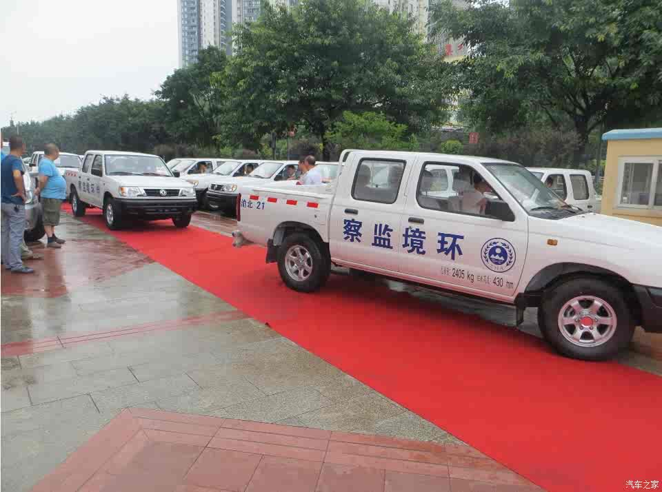 渝北区环保局锐骐皮卡执法车顺利交车