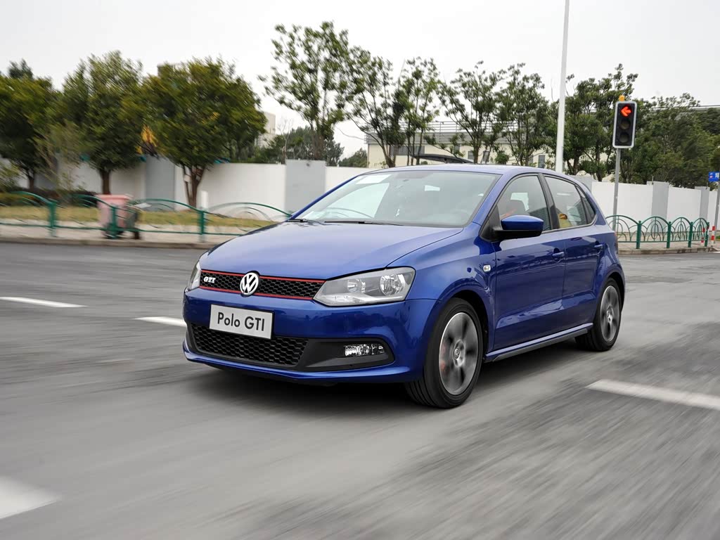 上汽大众 polo 2012款 1.4tsi gti