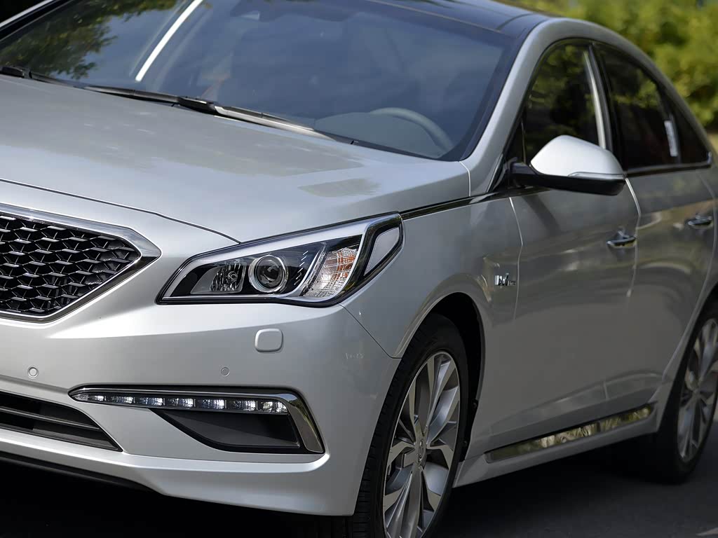 北京现代 索纳塔九 2015款 1.6t dlx尊贵型