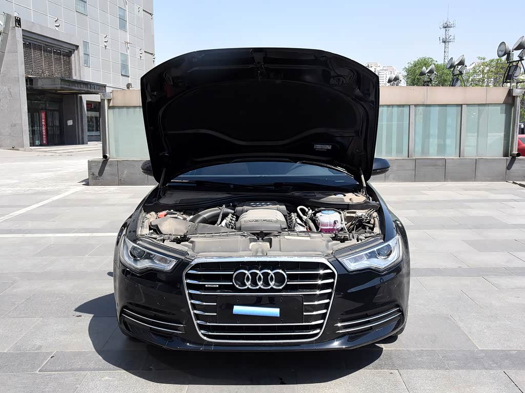 一汽-大众奥迪 奥迪a6l 2015款 35 fsi quattro 技术型