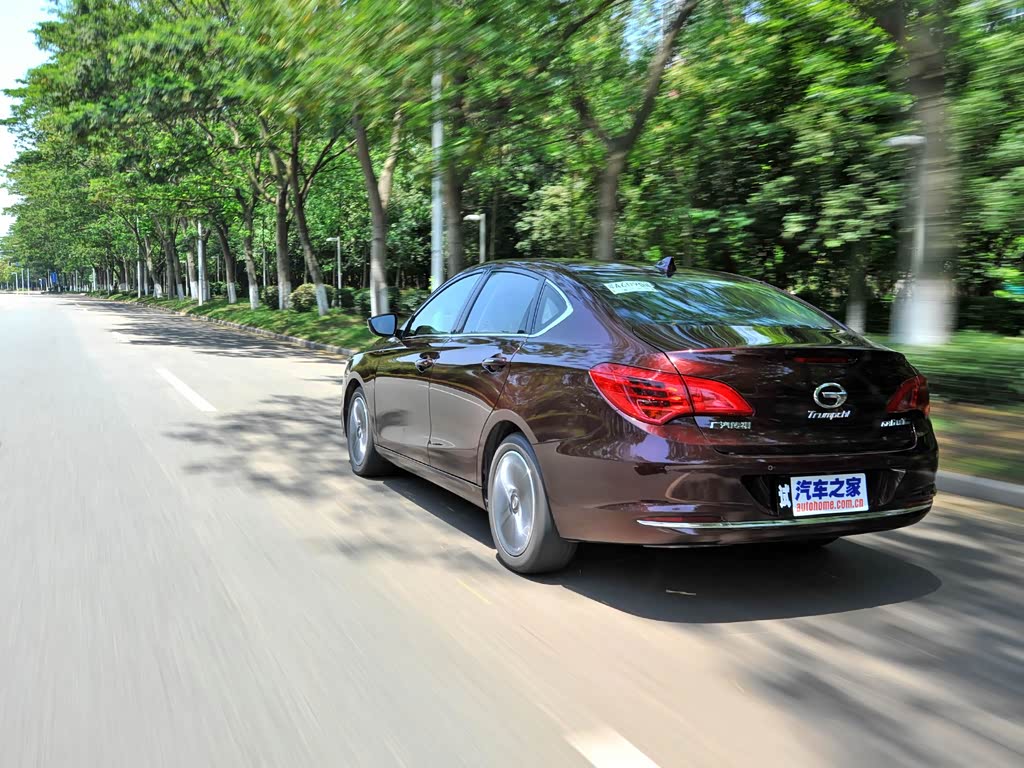 广汽乘用车 传祺ga6 2015款 1.8t dct豪华导航型