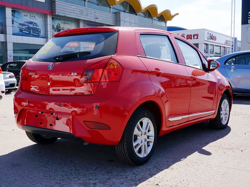 吉利汽车 英伦c5 2015款 1.5l 手动两厢精英型