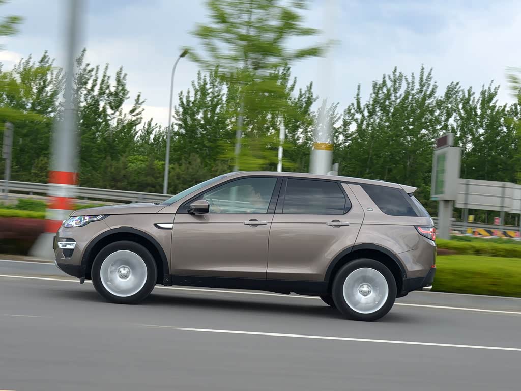 路虎(进口) 发现神行(进口) 2015款 2.0t hse luxury