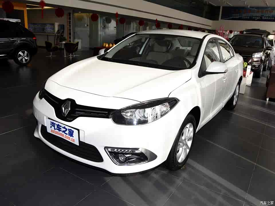 进口雷诺风朗12.98万起 直降36000元