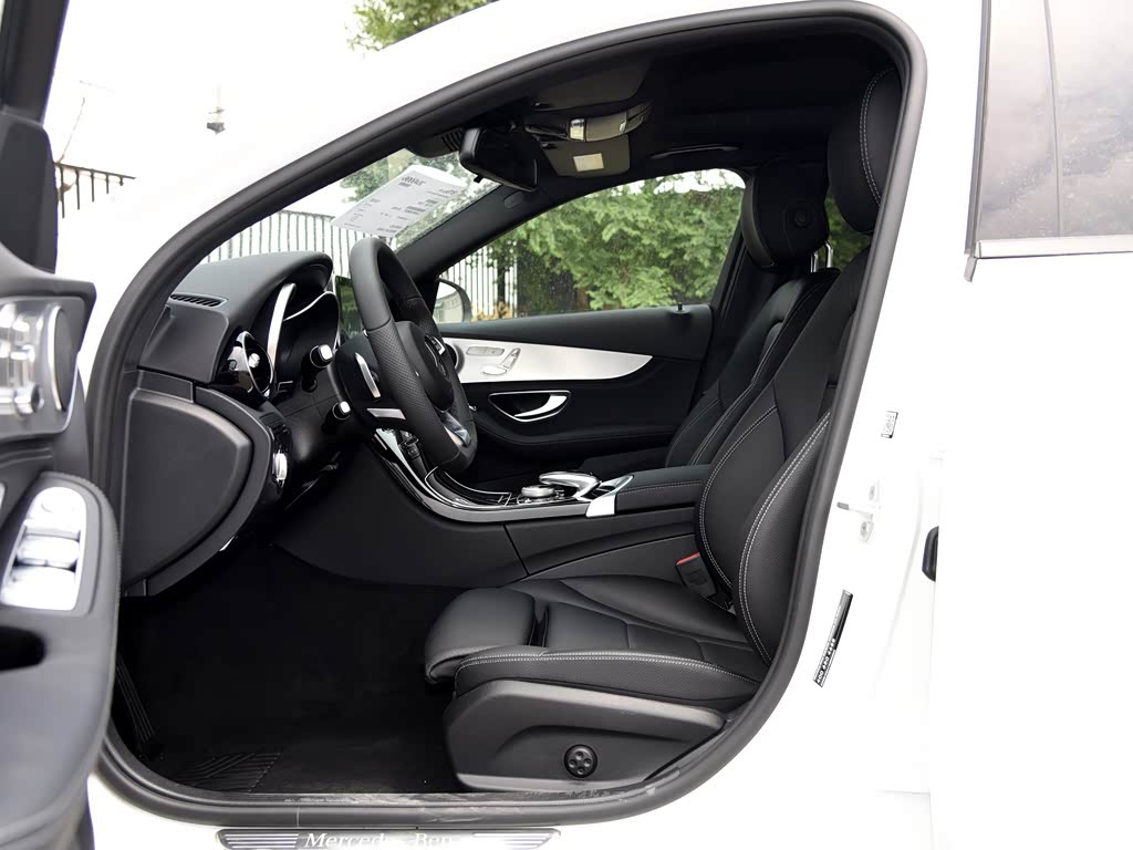 北京奔驰 奔驰c级 2015款 c 200 运动版 4matic