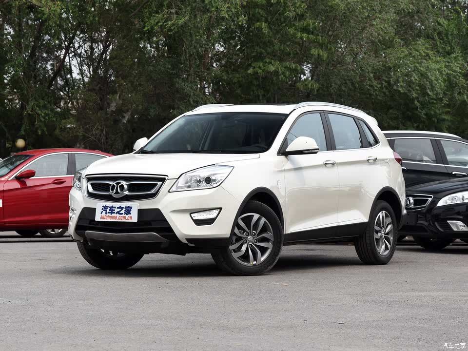 北京汽车 绅宝X65 2015款 2.0T 自动精英型