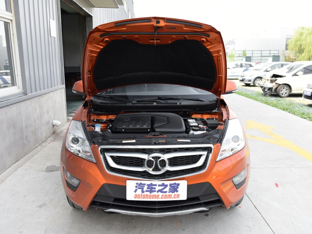北京汽车 绅宝x65 2015款 20t 自动舒适型