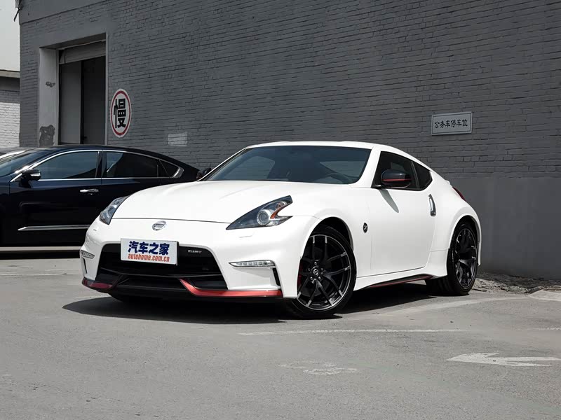 日产(进口) 日产370z 2015款 3.7l nismo