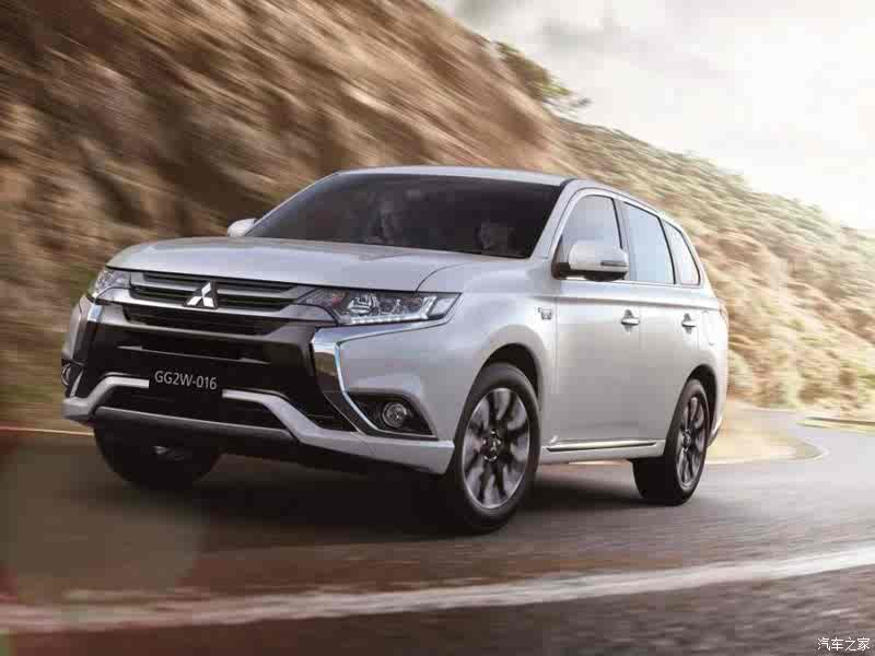 三菱(进口) 欧蓝德(进口) 2016款 PHEV