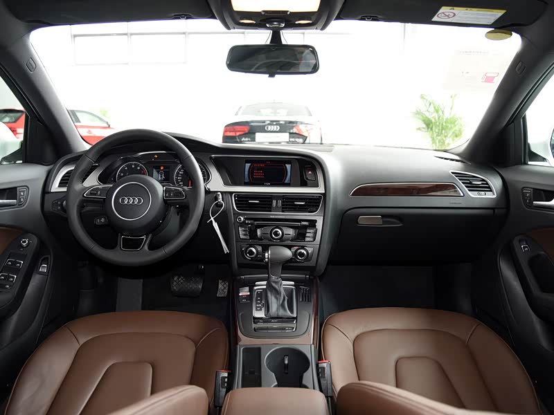 一汽奥迪 奥迪a4l 2015款 35 tfsi 百万纪念舒享版型