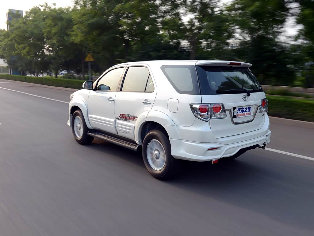 丰田(进口) fortuner 2015款 2.7l 标准版