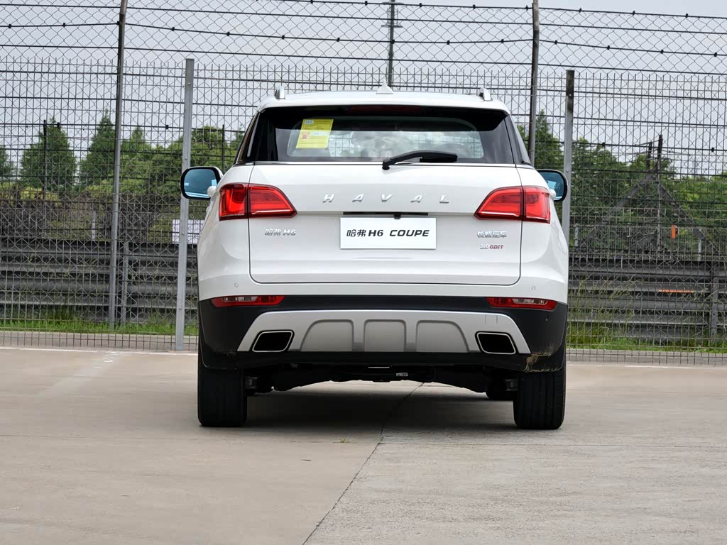 长城汽车 哈弗h6 coupe 2015款 蓝标 2.0t 自动两驱尊贵型