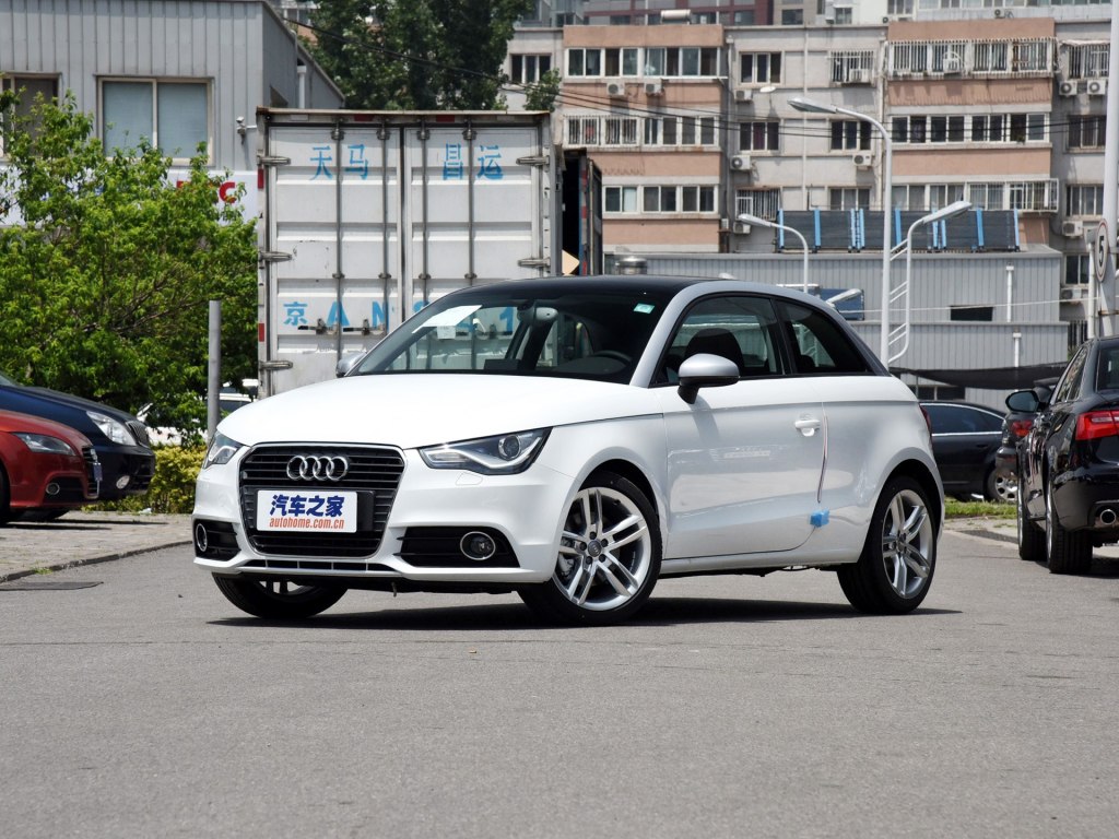 奥迪(进口) 奥迪a1 2014款 30 tfsi 豪华型