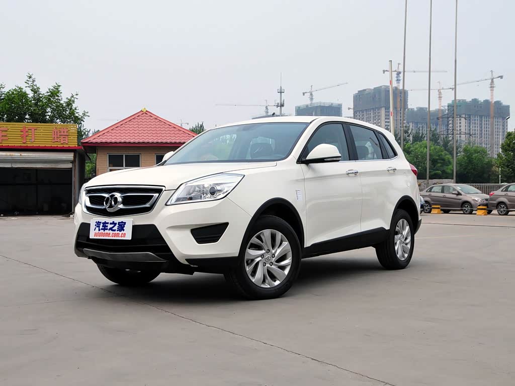 北京汽车 绅宝x65 2015款 2.0t 手动舒适型