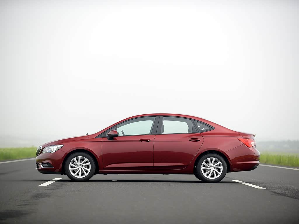 上汽通用别克 威朗 2015款 三厢 15s 自动领先型