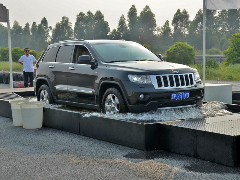 Jeep() ŵ() 2012 5.7L 콢