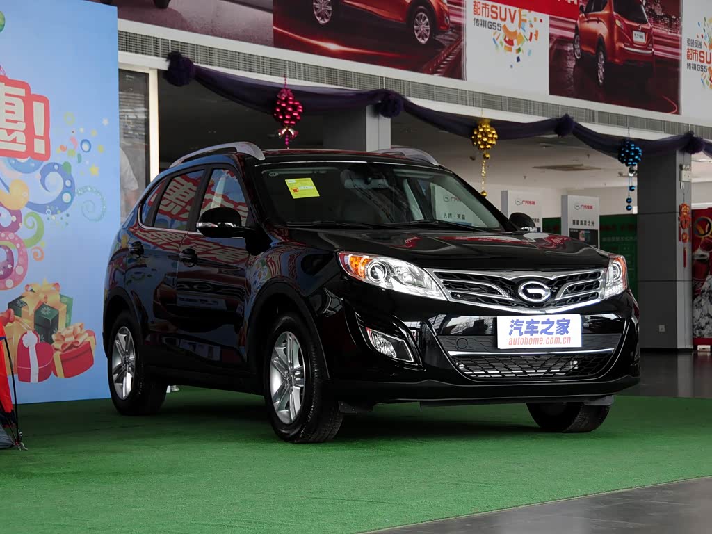 广汽乘用车 传祺gs5 2012款 2.0l 手动两驱周年限量版