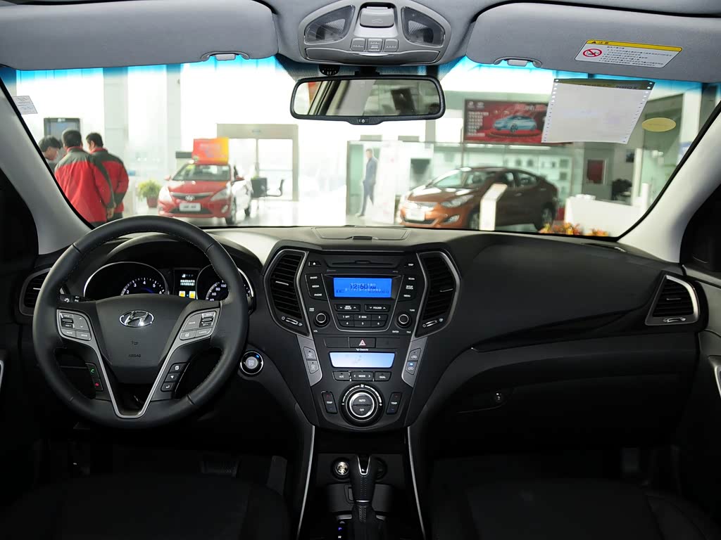北京现代 胜达 2013款 2.4l 自动两驱智能型