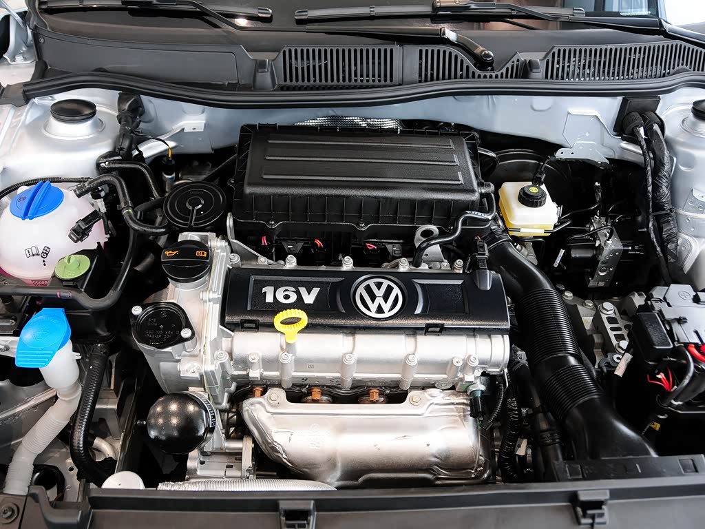 2013款 1.6l 自动风尚版