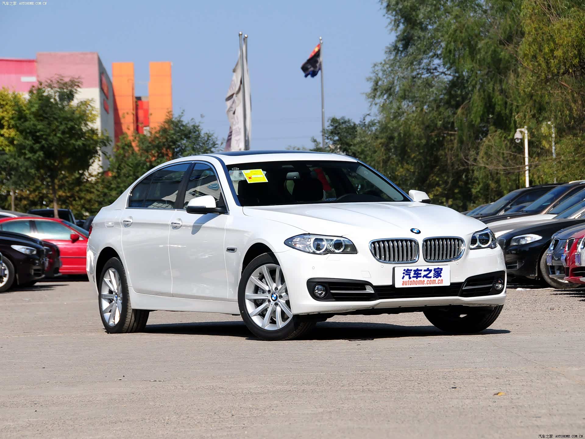 宝马5系|图片|外观|内饰|高清大图|实拍图