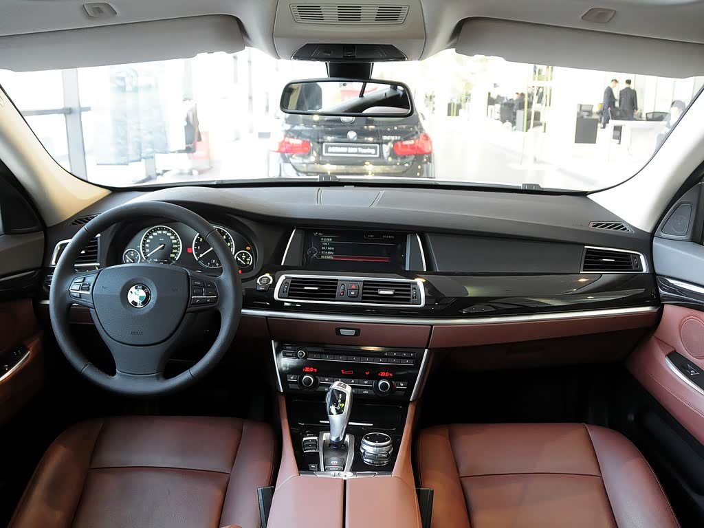 宝马(进口) 宝马5系gt 2014款 528i 领先型