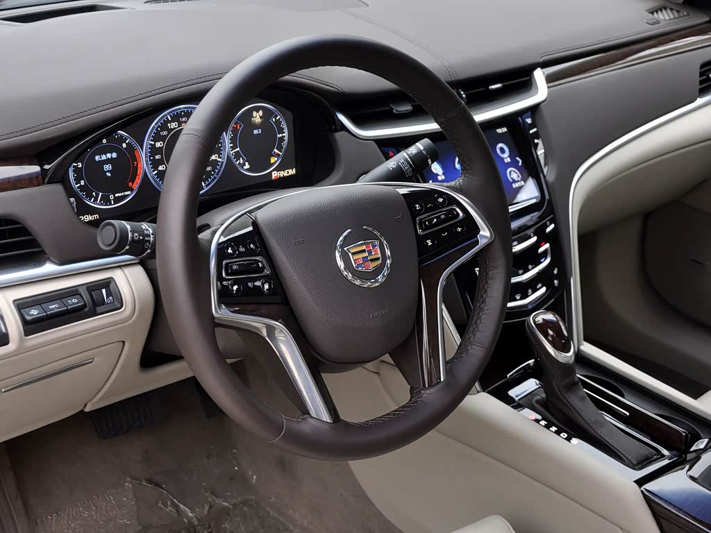 上汽通用凯迪拉克 凯迪拉克xts 2013款 28t 领先型