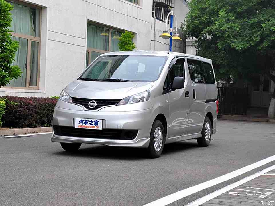 日產鄭州日產日產nv2002013款 1.6l 豪華型 國v