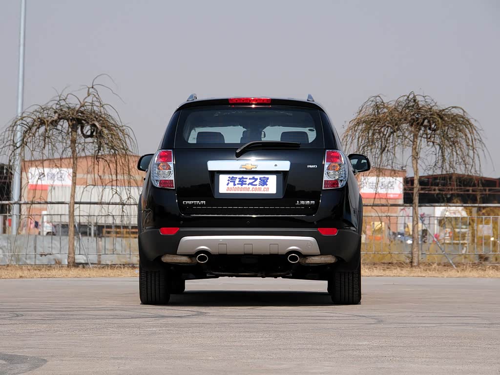 上汽通用雪佛兰 科帕奇 2012款 2.4l 四驱豪华版 5座