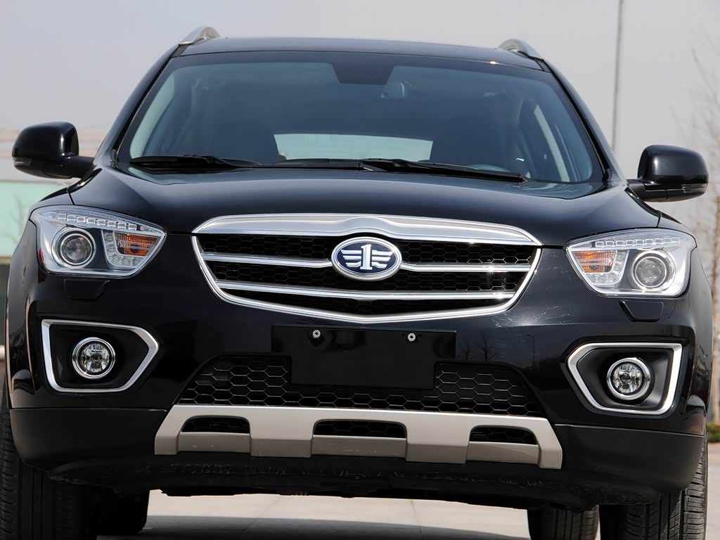 一汽奔腾 奔腾x80 2013款 2.3l 自动旗舰型