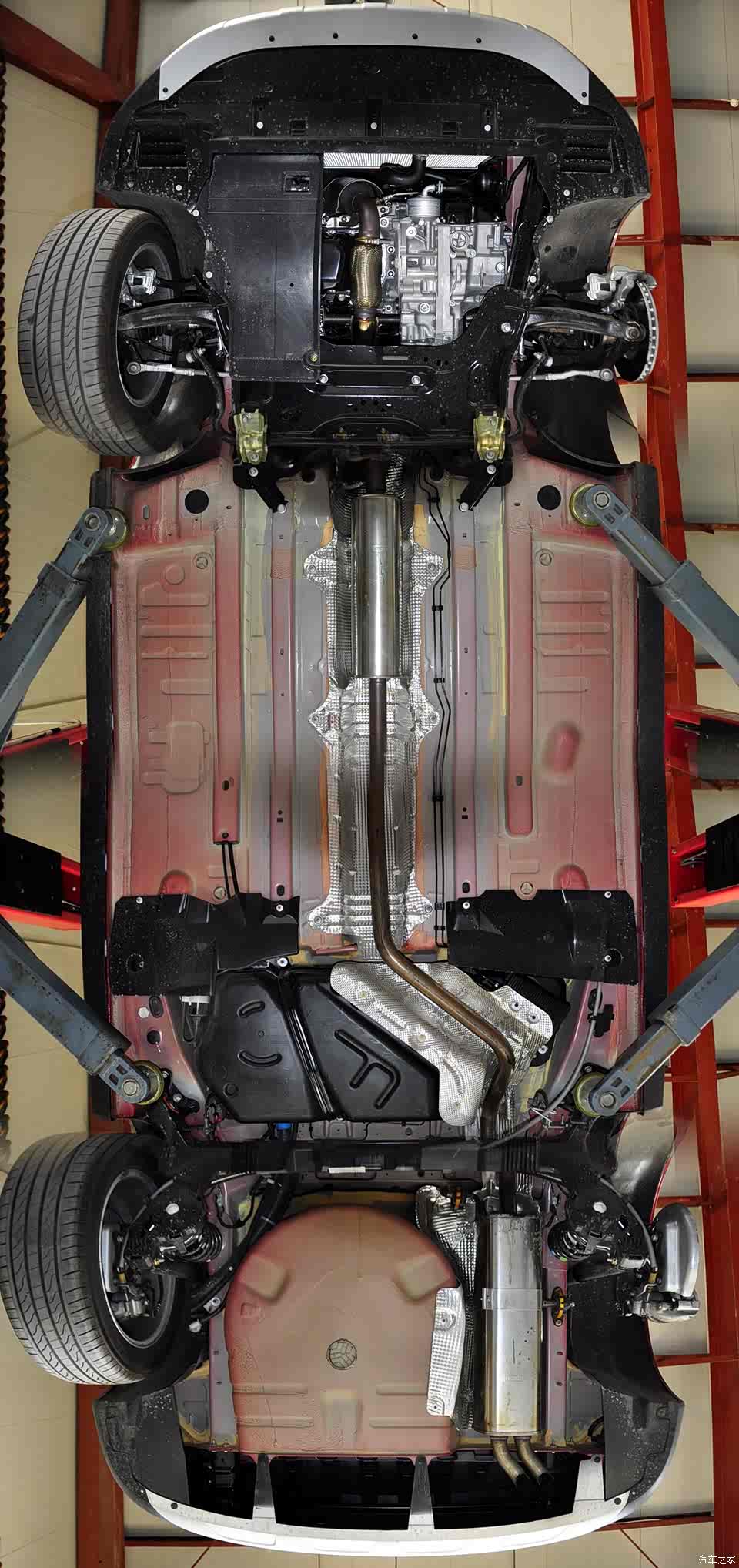 细节表现不错 国产标致3008底盘解析