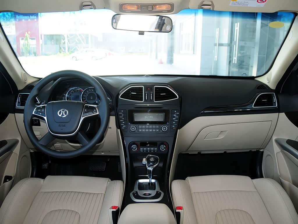 【图解图片_济南宝盈北汽绅宝绅宝d70图片】-汽车之家