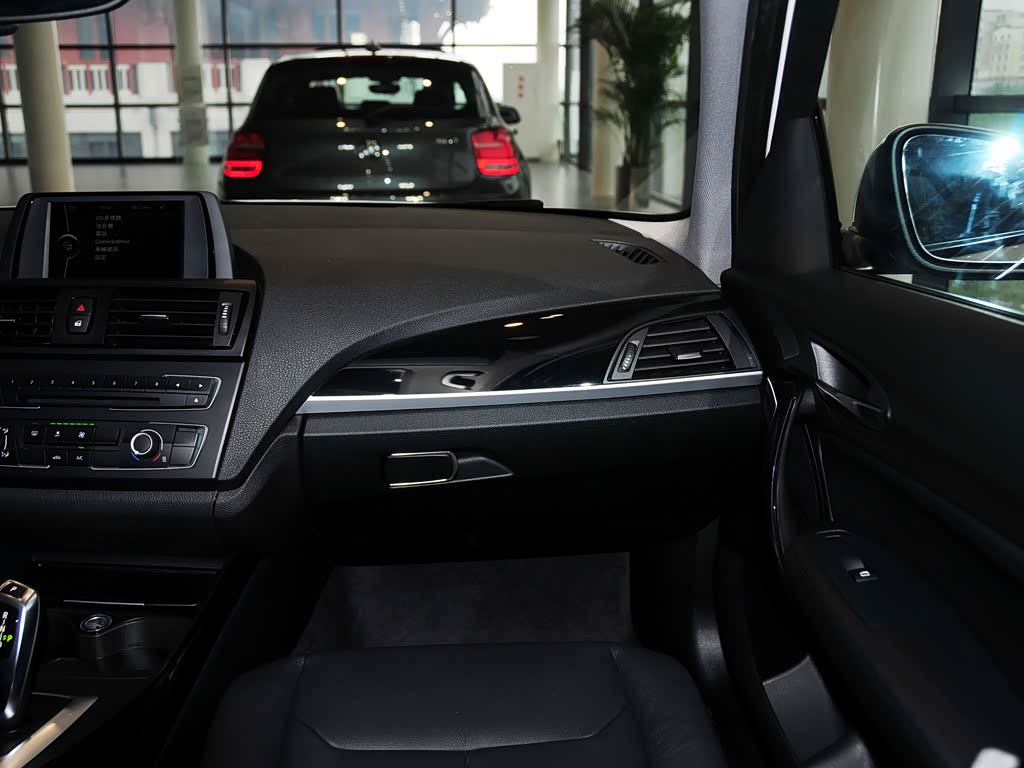 宝马(进口) 宝马1系(进口) 2013款 改款 116i 都市型