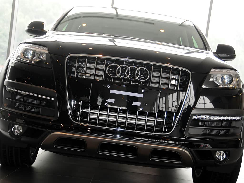 奥迪(进口) 奥迪q7 2014款 35 tfsi 越野型