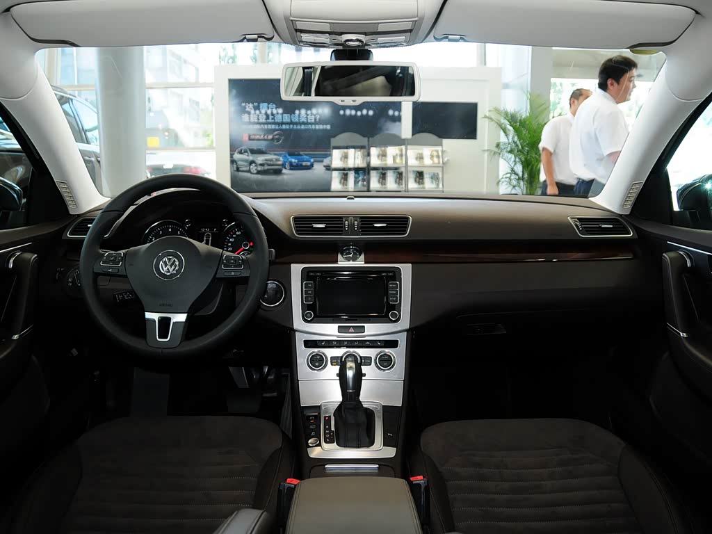 大众(进口) 迈腾(进口) 2012款 旅行版 2.0tsi 舒适型