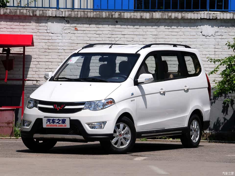 五菱汽车上汽通用五菱五菱宏光2013款 1.5l s 舒适型