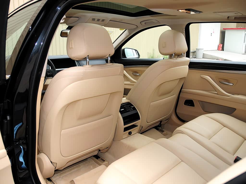 华晨宝马 宝马5系 2014款 525li 豪华设计套装