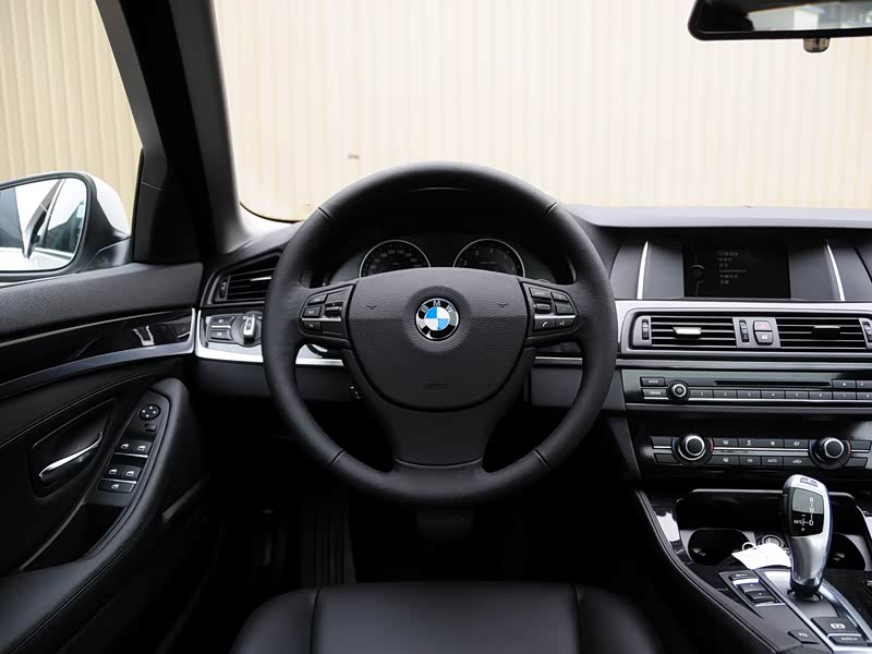 宝马(进口) 宝马5系(进口) 2014款 520i 典雅型