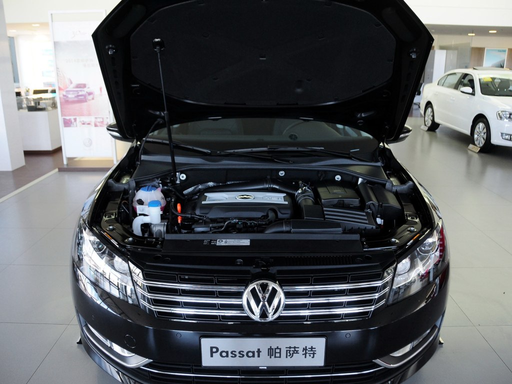 上汽大众 帕萨特 2014款 2.0tsi dsg御尊导航版